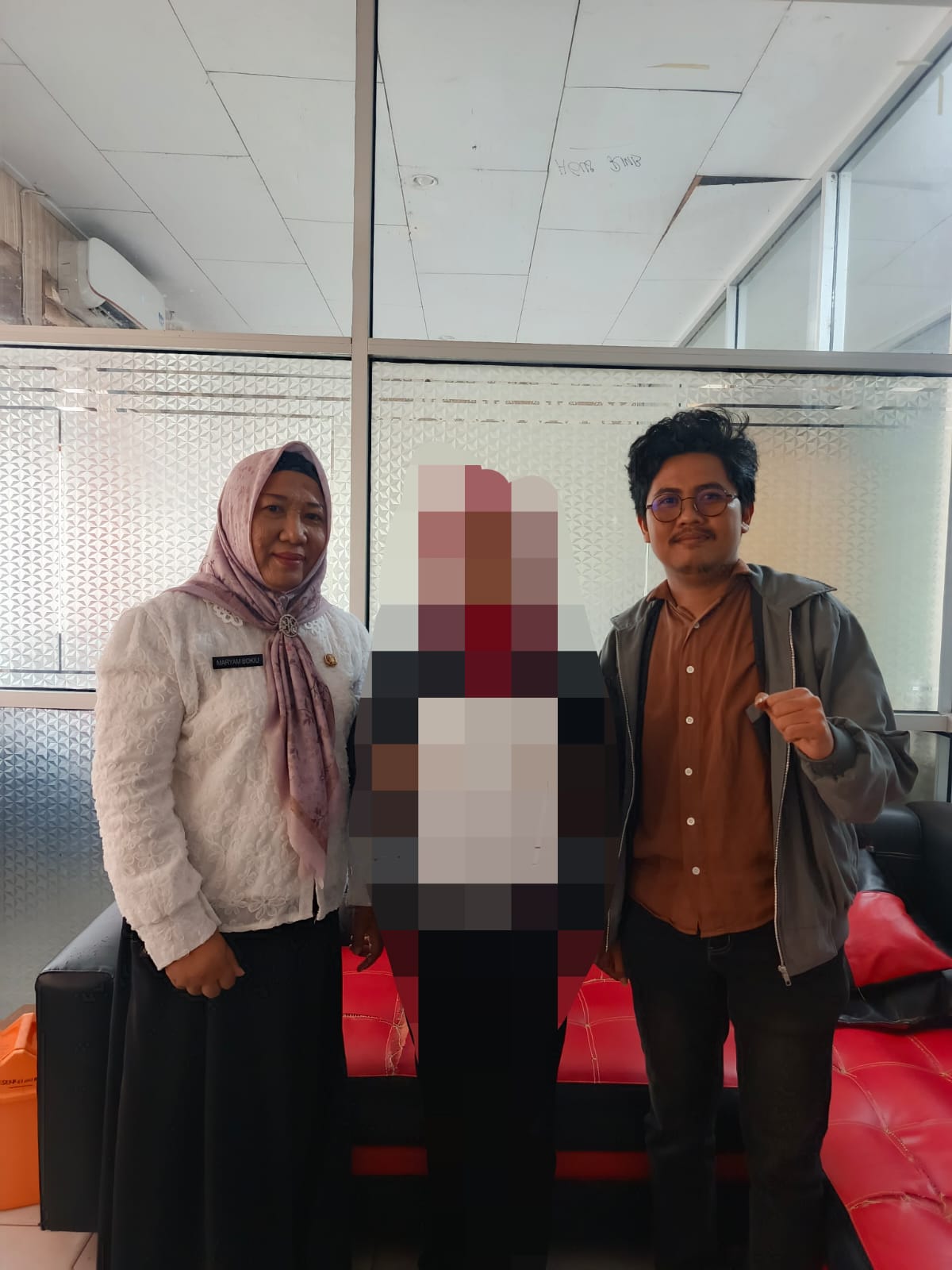 Aktivis Agung Bobihu Laporkan Dugaan Pelecehan dan Pelanggaran Ketenagakerjaan Alfamidi ke Disnaker