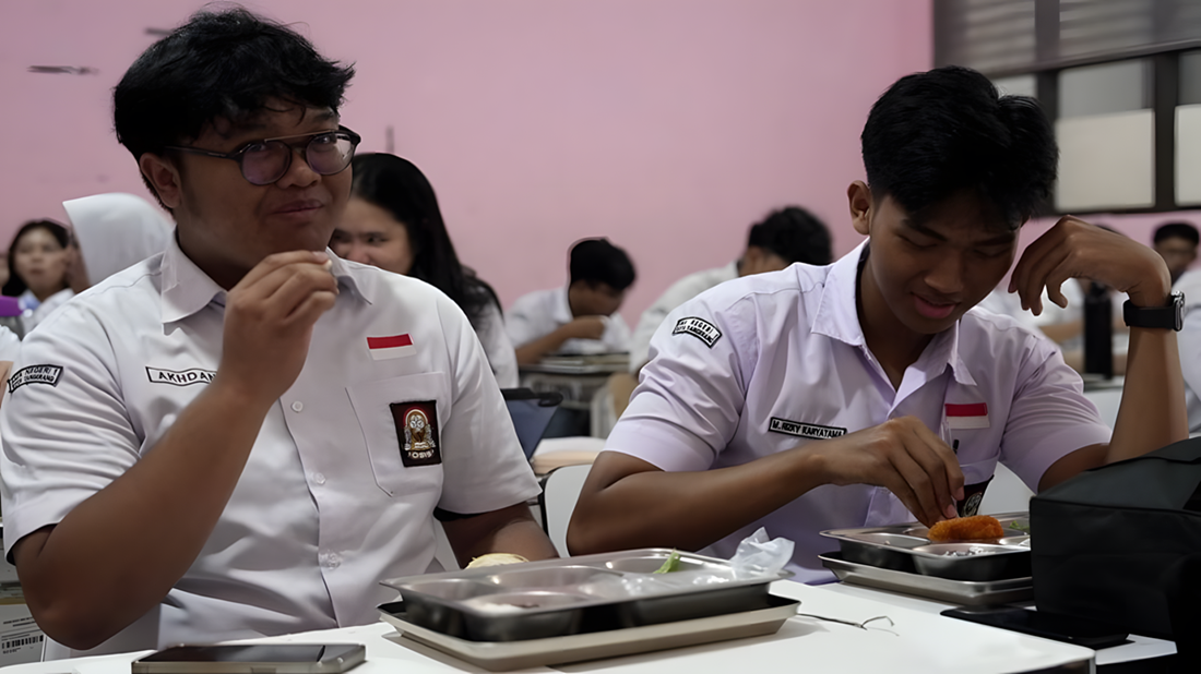 Investasi Masa Depan: Program Makan Bergizi Gratis Jadi Kunci Cetak SDM Unggul Indonesia Emas 2045