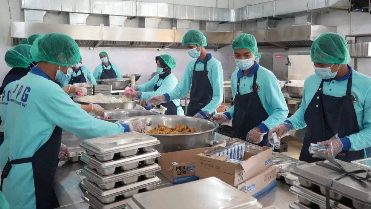 Pemerintah Tutup Ribuan SPPG: Evaluasi Besar-Besaran Demi Jaga Kualitas Program MBG