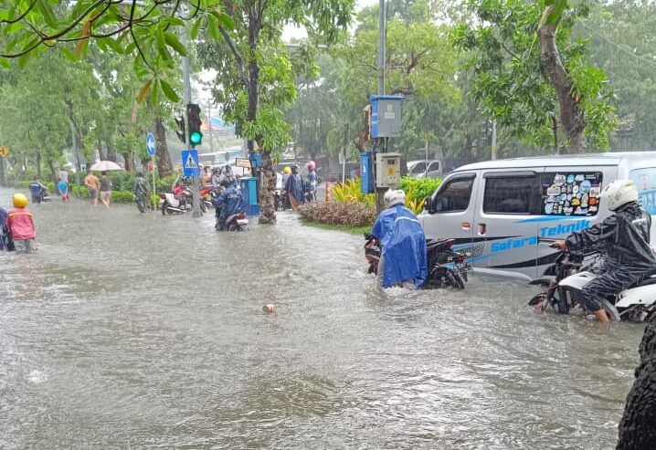 Waspada Cuaca Ekstrem, Warga Diminta Tingkatkan Kesiapsiagaan
