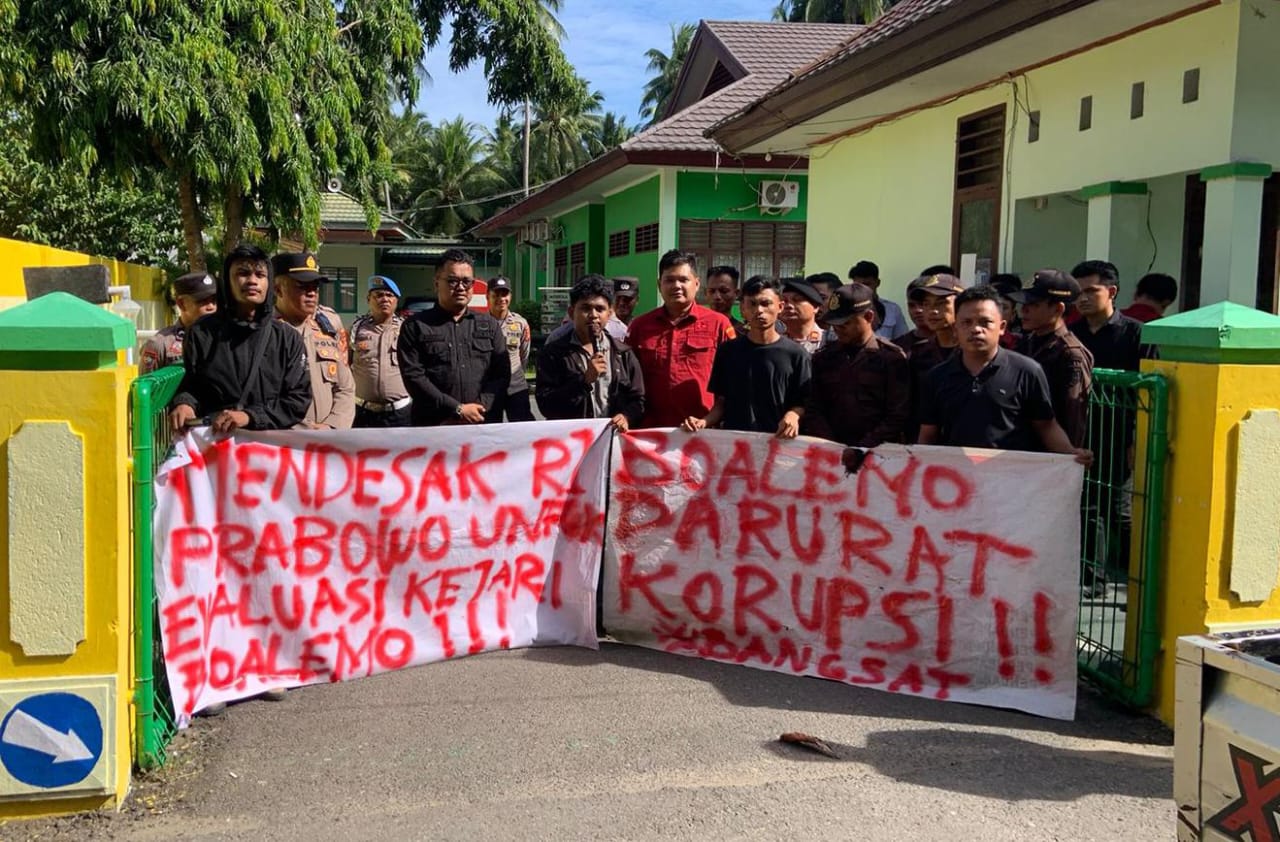 Aliansi Masyarakat dan Mahasiswa Boalemo Desak Penuntasan Kasus Korupsi