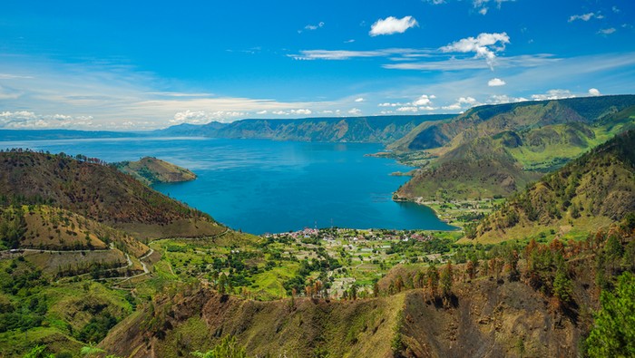 Peneliti BRIN Ungkap Penyebab Permukaan Air Danau Toba Terus Menurun